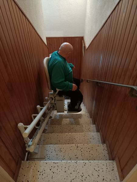 Monte-escalier immeuble | Service d'installation et de maintenance à Toulouse et Montpellier